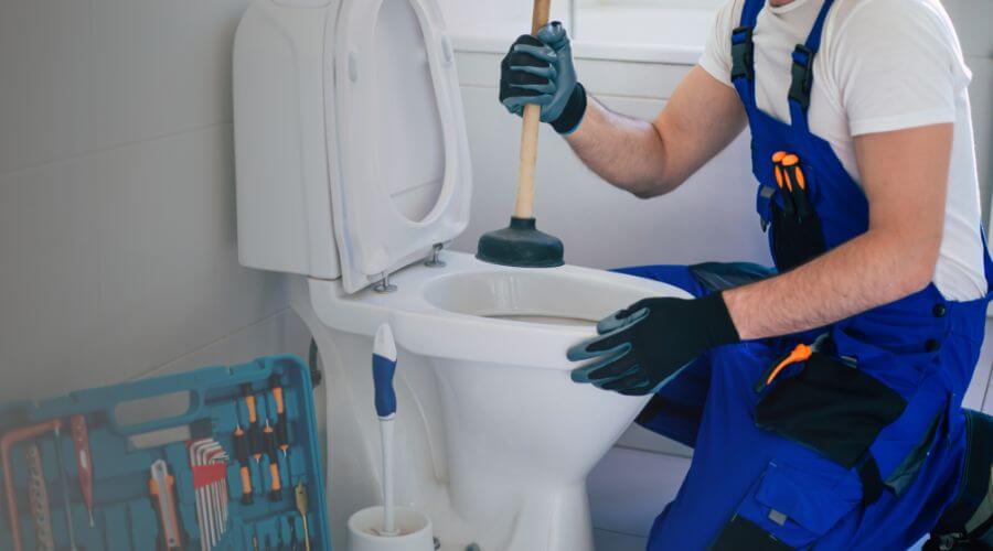 sewer line plumber in Dover Afb, DE